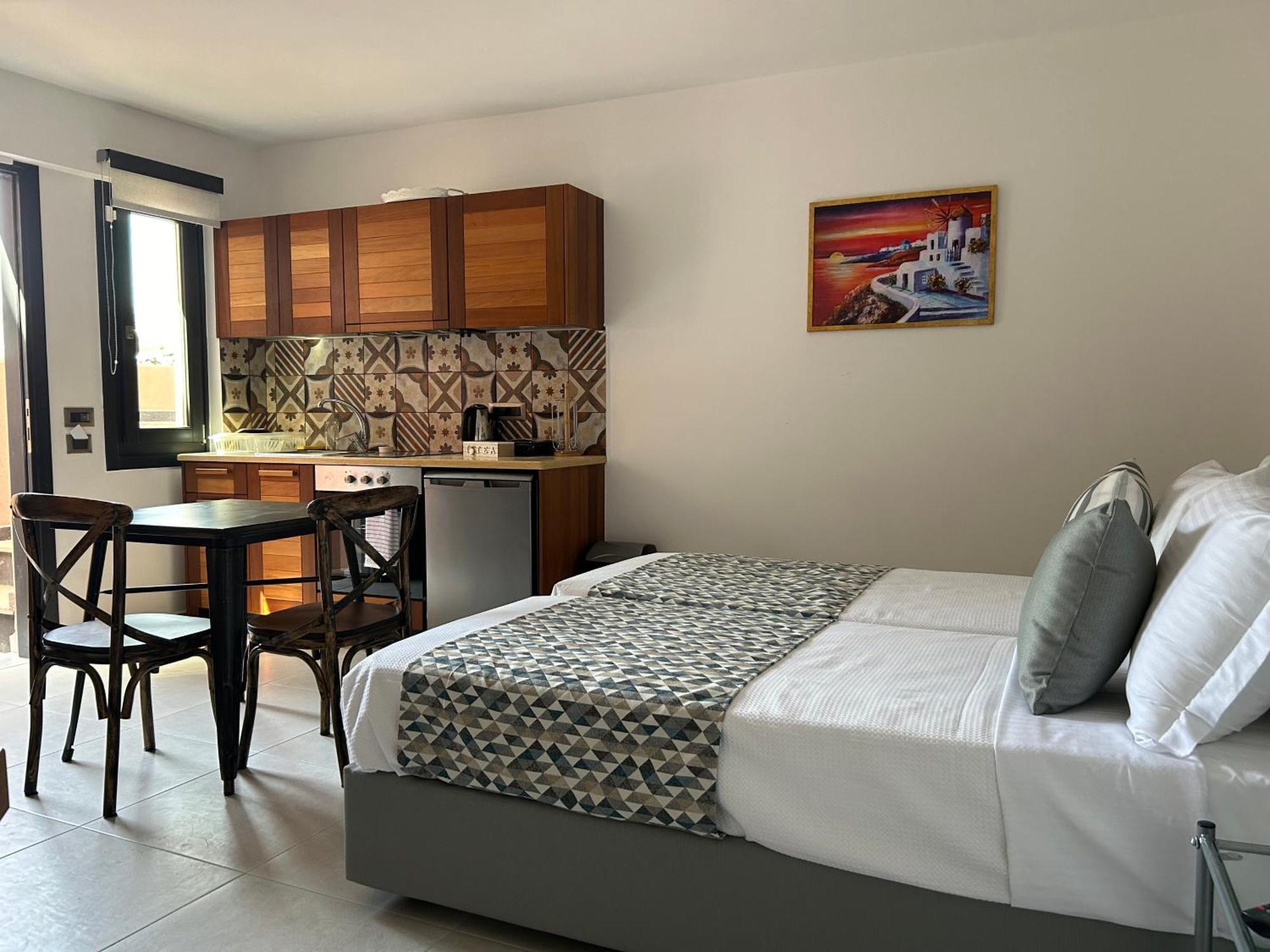 Golden Moments Luxury Stone Villas A Messaria  Bilik gambar